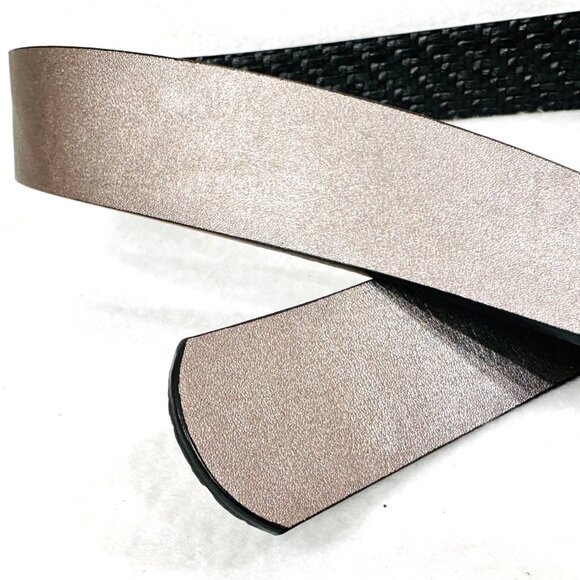 Vince Camuto Faux Leather Reversible Belt Black/Silver-Gray Metallic - Small - Picture 6 of 7